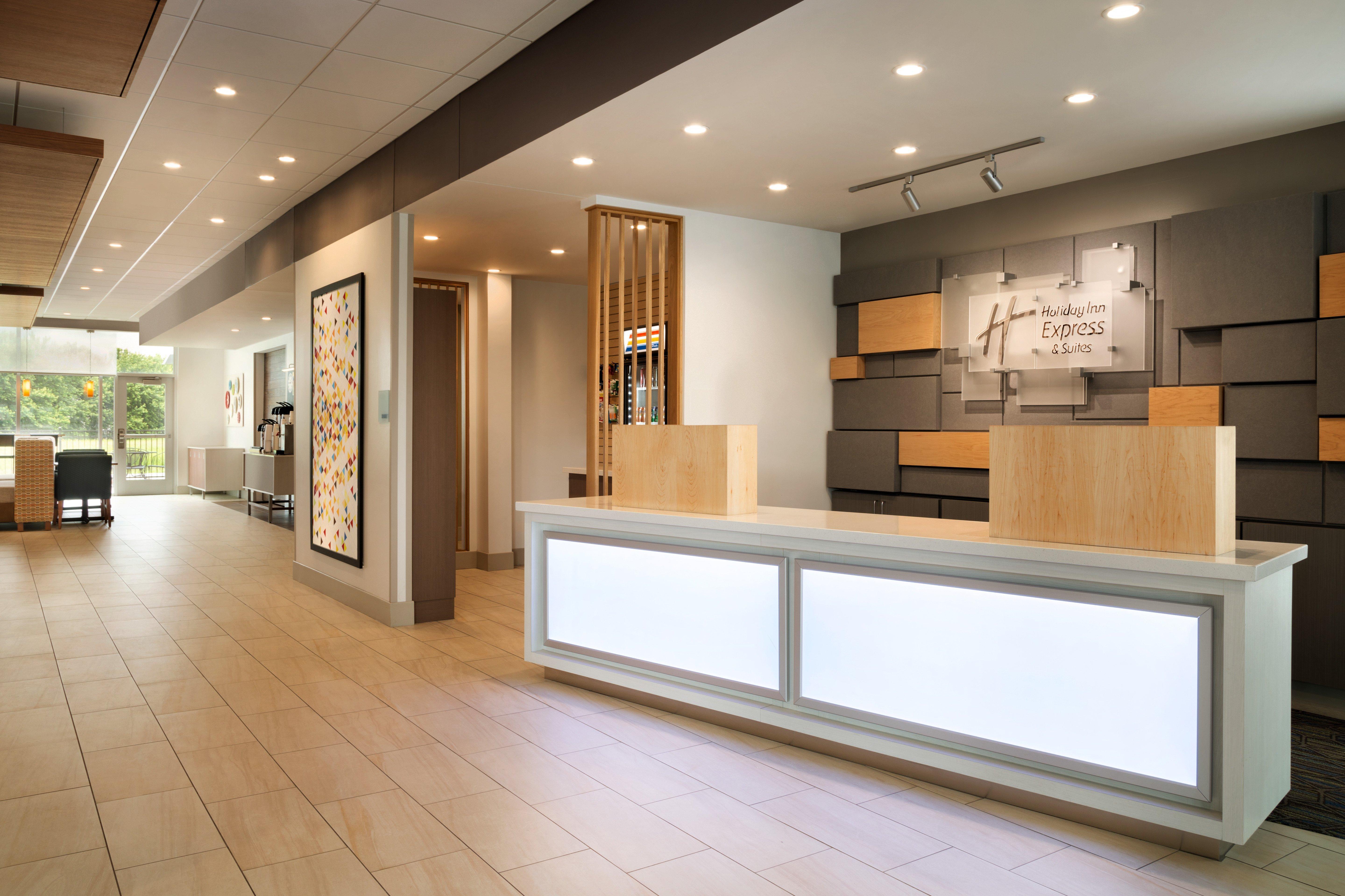 Holiday Inn Express & Suites Clear Spring By Ihg Екстериор снимка