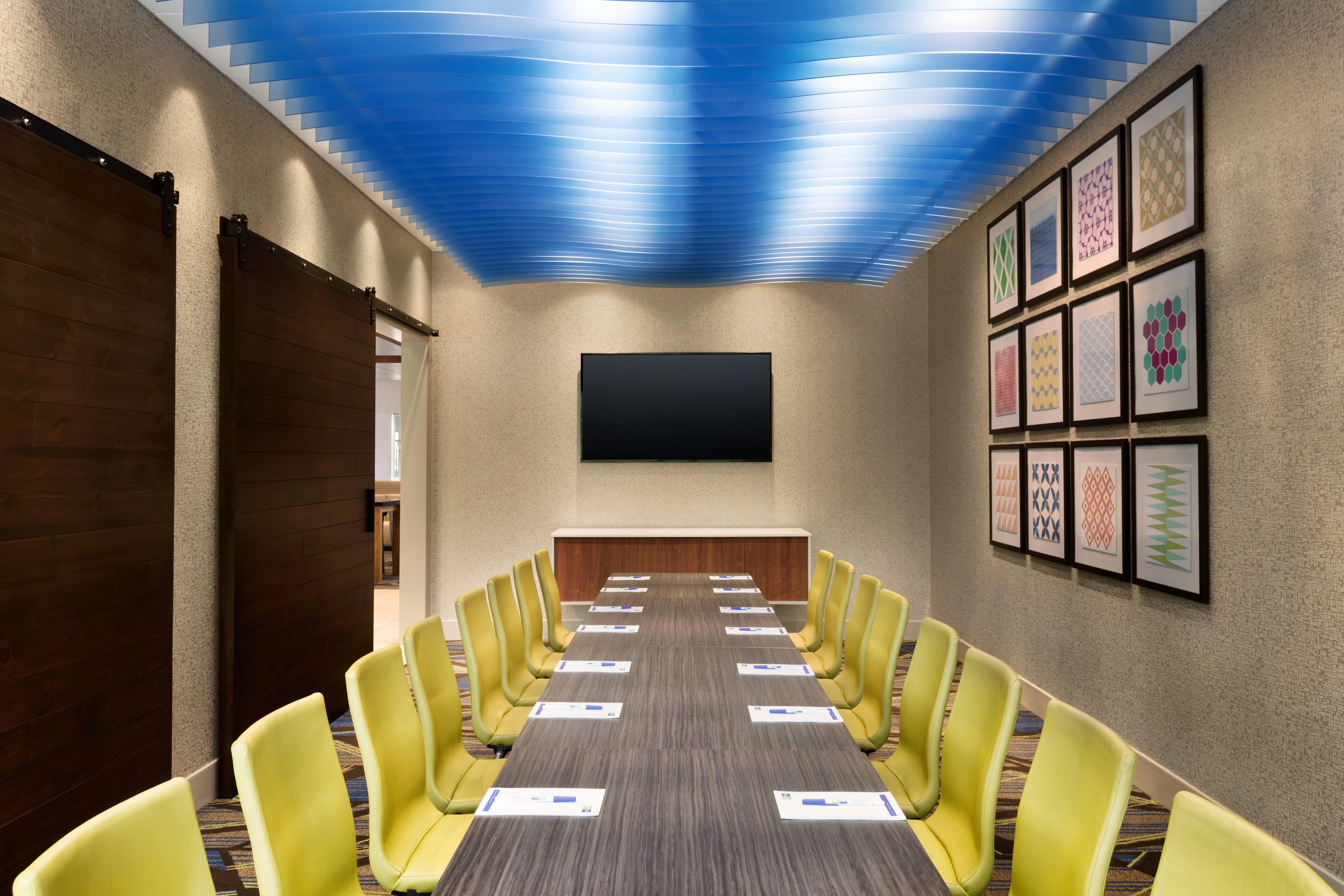 Holiday Inn Express & Suites Clear Spring By Ihg Екстериор снимка