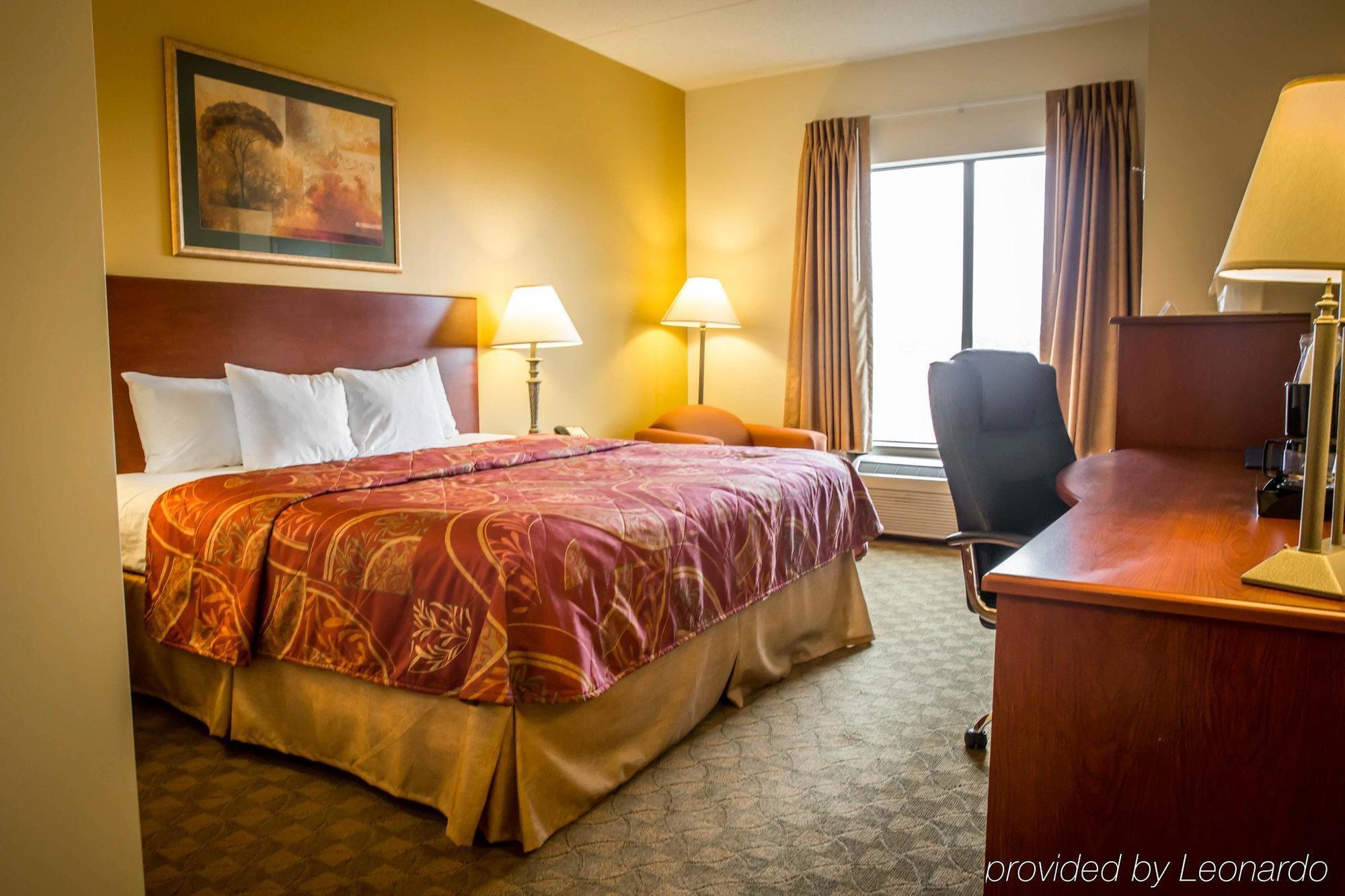 Holiday Inn Express & Suites Clear Spring By Ihg Екстериор снимка