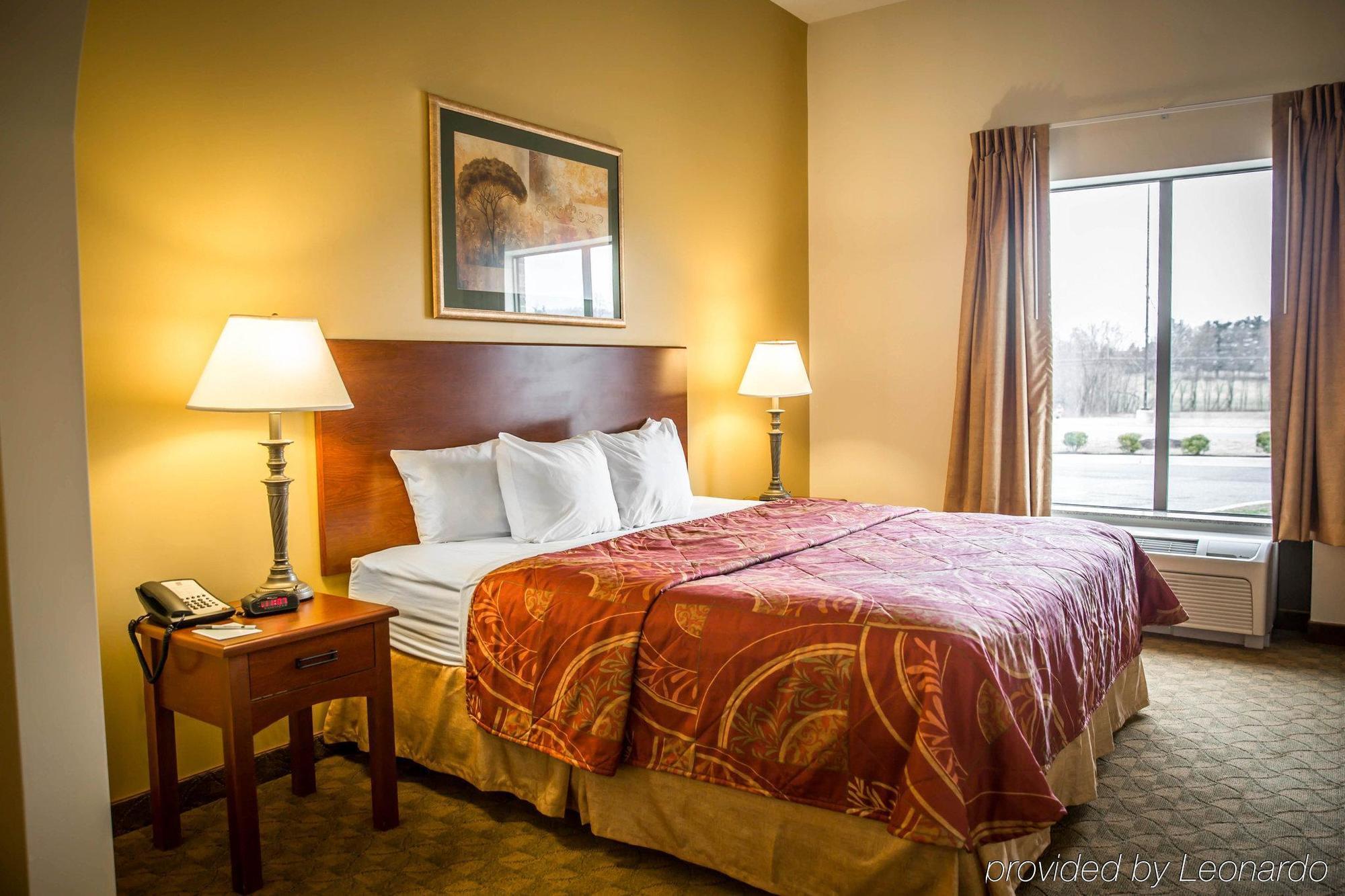 Holiday Inn Express & Suites Clear Spring By Ihg Екстериор снимка