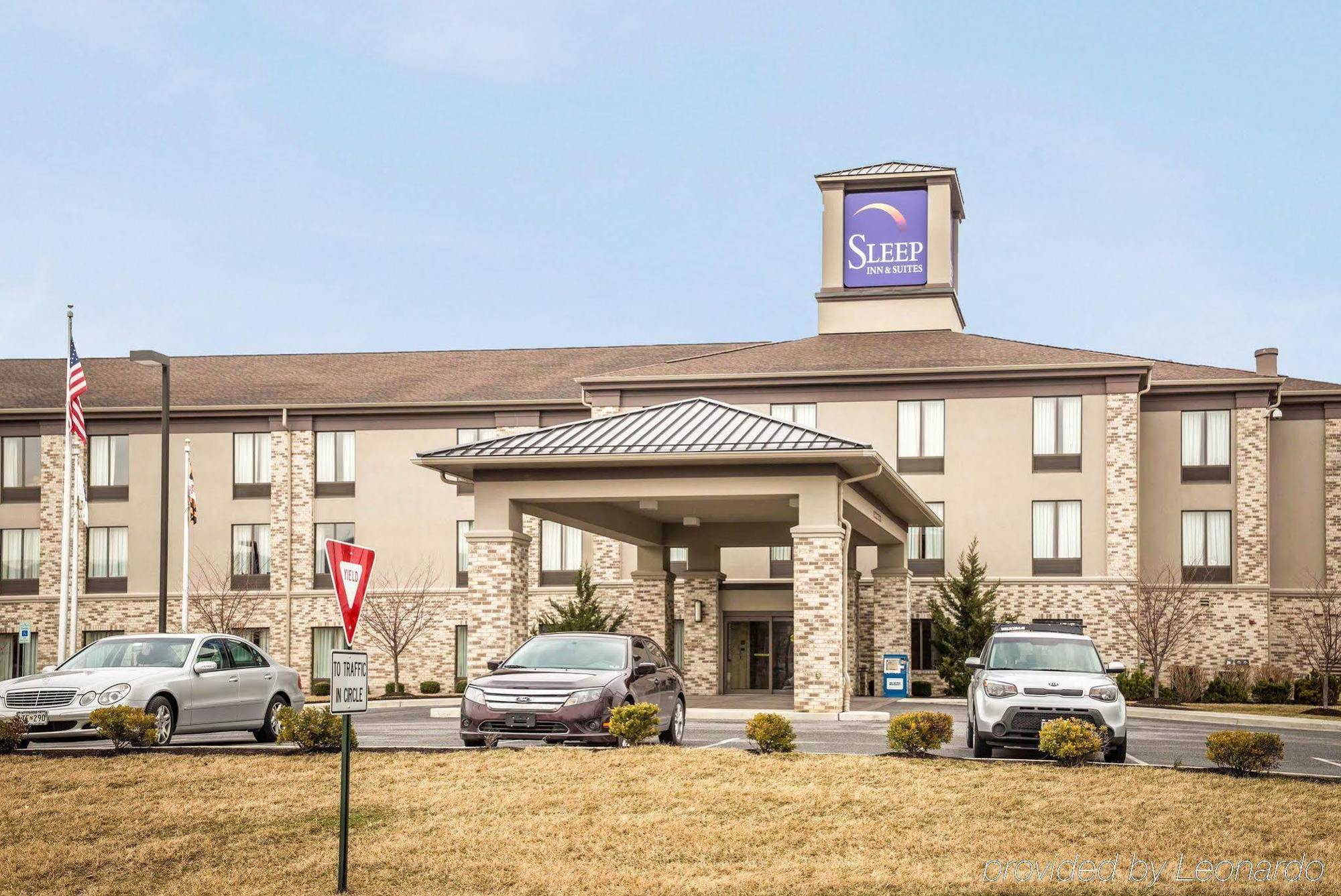 Holiday Inn Express & Suites Clear Spring By Ihg Екстериор снимка